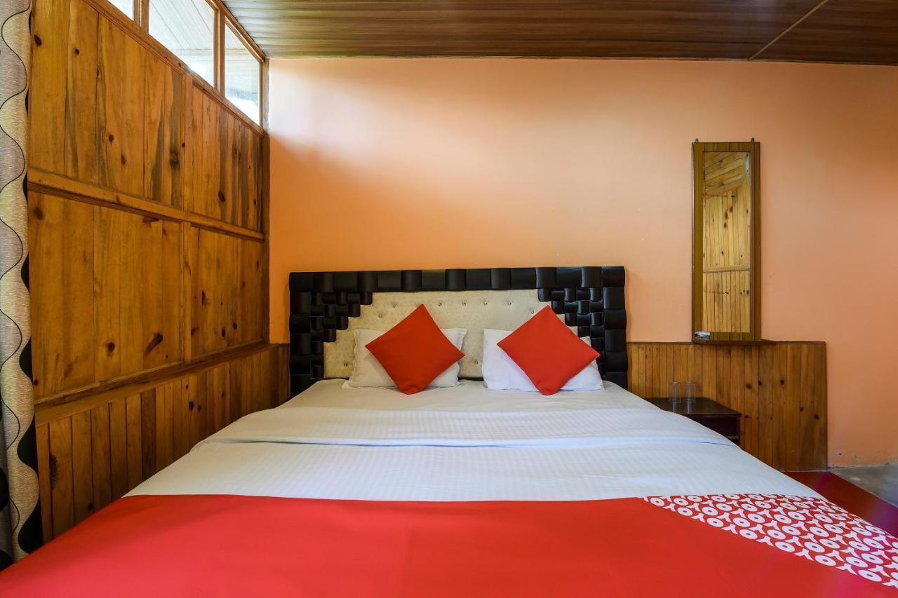Hôtel Oyo 29888 Nature Treat à Chail Extérieur photo